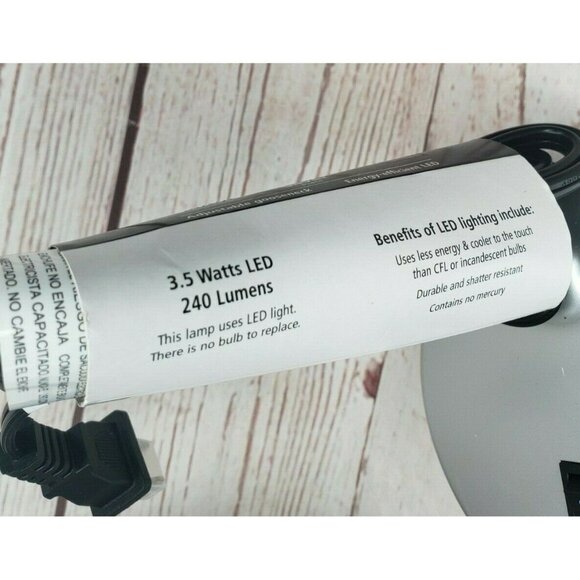 Mainstays Silver LED Desk Lamp – 3.5W Flexible Gooseneck, Long-Lasting Light - Picture 6 of 11